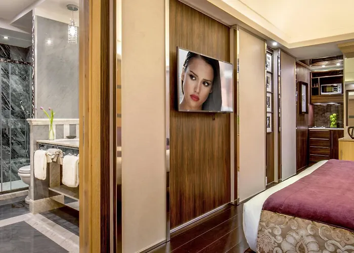 The At The Spanish Steps Exclusive Collection - The Nest Penthouse Gasthuis Rome